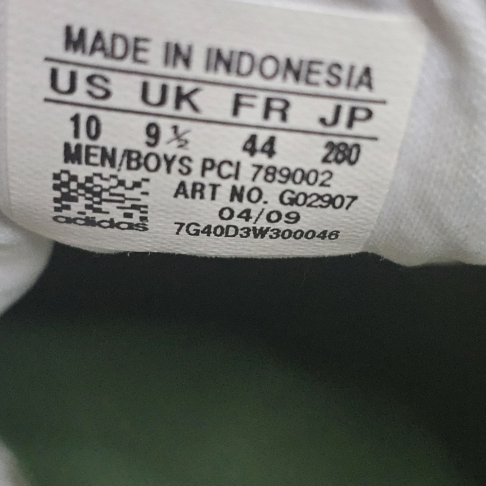 RARE Adidas Green Sneakers - Picture 9 of 9